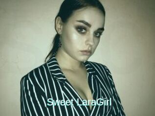 Sweet_LaraGirl